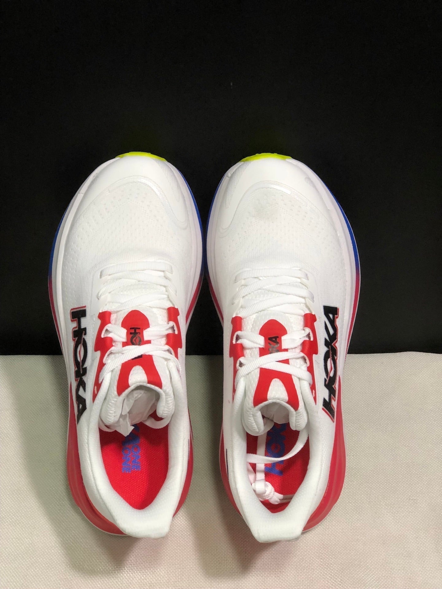 HOKA ONE ONE S KYWARD X